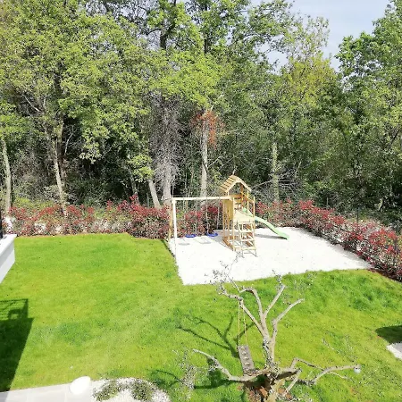 Vinomore Villa
